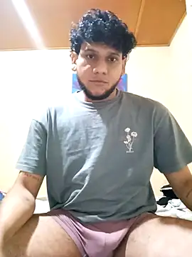 prototipoA45 online show from December 23, 2025, 4:32 am