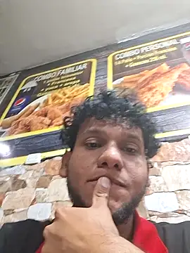 prototipoA45 online show from April 10, 2026, 11:31 pm