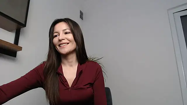 Veronichkaaa online show from February 4, 2026, 10:32 am