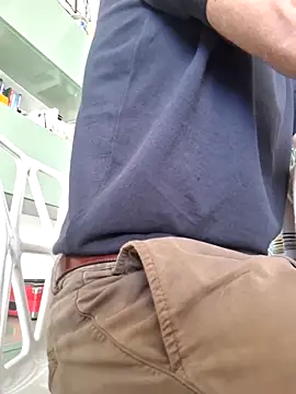 CuteDaddy92 online show from April 25, 2026, 3:31 pm