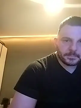 yourgentleman88 online show from November 18, 2025, 8:24 pm