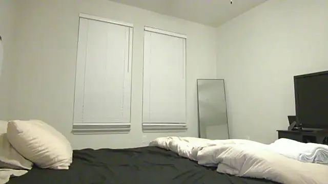 RosieCheeks  online show from January 14, 2026, 12:38 am