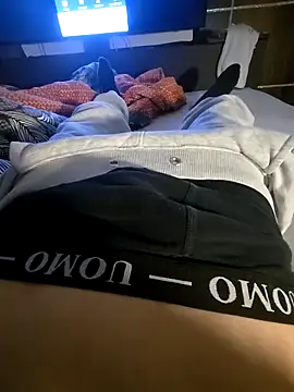 Snapshot of cazzoficasposati chatting on November 18, 2025, 9:52 pm cazzoficasposati online show from November 18, 2025, 9:52 pm