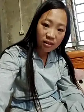 Yumiik2kk online show from December 15, 2025, 10:30 am