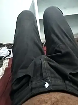 Snapshot of LEOMEGHA2026 chatting on February 7, 2026, 7:12 am LEOMEGHA2026 online show from February 7, 2026, 7:12 am