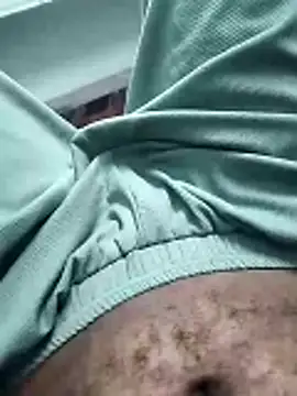 Snapshot of LEOMEGHA2026 chatting on February 24, 2026, 9:29 am LEOMEGHA2026 online show from February 24, 2026, 9:29 am