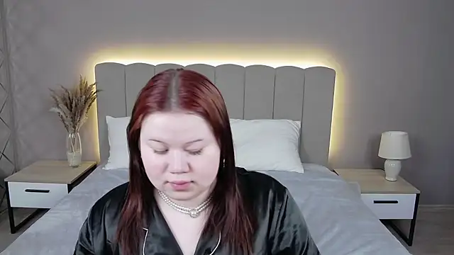 EvaNova  online show from April 11, 2026, 9:13 am