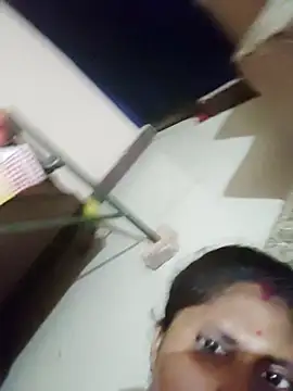 Maya mohni online show from April 26, 2026, 3:32 pm