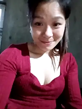 Snapshot of Lyla_john chatting on December 23, 2025, 10:35 am Lyla john online show from December 23, 2025, 10:35 am