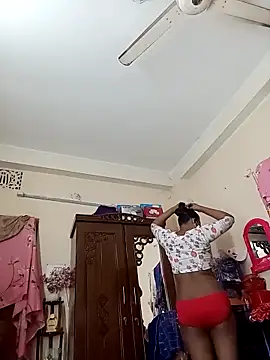 Snapshot of CuteMahi1 chatting on November 11, 2025, 6:24 am CuteMahi1 online show from November 11, 2025, 6:24 am