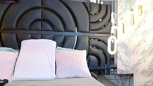 Snapshot of BunnySexyy18 chatting on November 21, 2025, 1:10 pm BunnySexyy18 online show from November 21, 2025, 1:10 pm