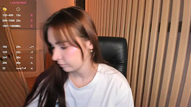  cutie  angel  online show from November 21, 2025, 9:30 am