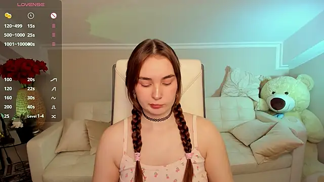  cutie  angel  online show from December 2, 2025, 9:58 am