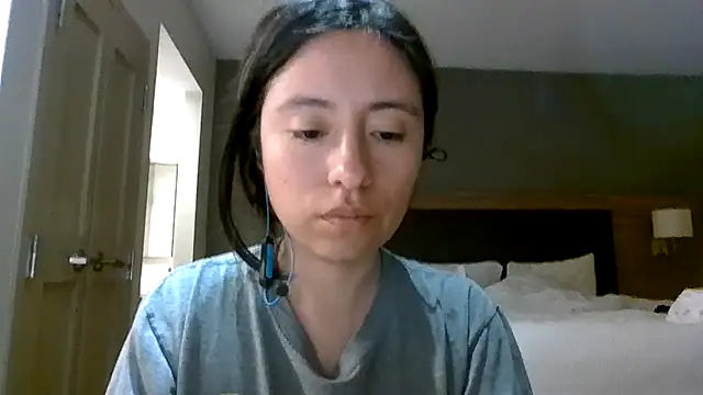 Snapshot of angeliclipsunderworld chatting on November 14, 2025, 5:50 am angeliclipsunderworld online show from November 14, 2025, 5:50 am