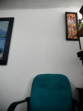 karlaanqui1 online show from March 14, 2026, 6:35 pm