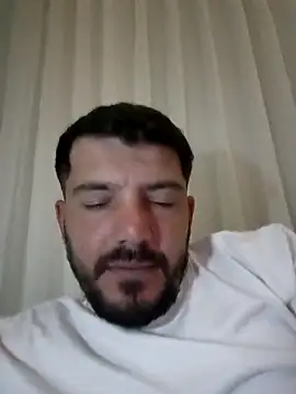 Snapshot of Cekiyorum__Gulumse chatting on November 12, 2025, 8:30 pm Cekiyorum Gulumse online show from November 12, 2025, 8:30 pm