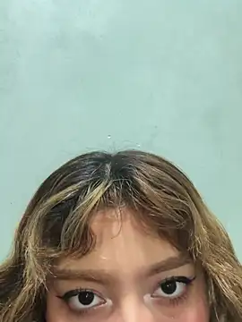 latinahorny11 online show from January 17, 2026, 5:45 am