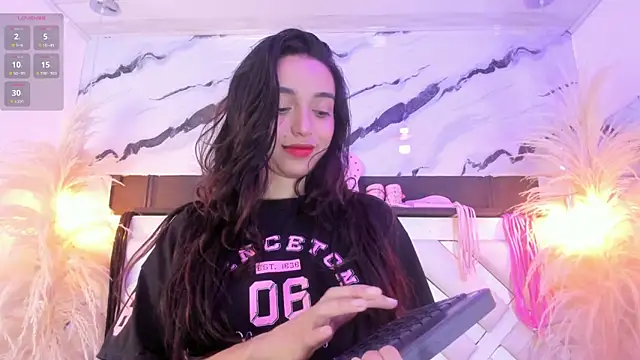 Snapshot of _Ashley_777 chatting on March 28, 2026, 1:33 pm Ashley 777 online show from March 28, 2026, 1:33 pm