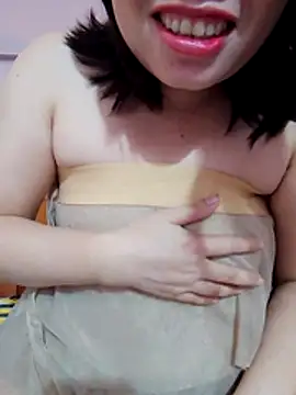 Snapshot of yourtrinh chatting on November 21, 2025, 4:44 am yourtrinh online show from November 21, 2025, 4:44 am