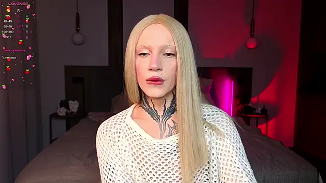 Snapshot of 1lola4ka chatting on February 22, 2026, 2:26 pm 1lola4ka online show from February 22, 2026, 2:26 pm