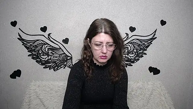 RoseHille online show from March 19, 2026, 6:12 pm