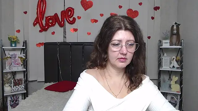 RoseHille online show from March 22, 2026, 6:17 am