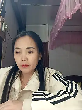 Feeling-hot online show from February 8, 2026, 2:53 pm