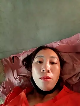 -Chua-90 online show from November 15, 2025, 4:32 am