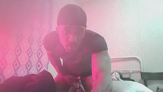 Snapshot of thatsmynega chatting on November 11, 2025, 10:21 pm thatsmynega online show from November 11, 2025, 10:21 pm