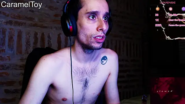 CaramelToy online show from February 22, 2026, 2:24 am