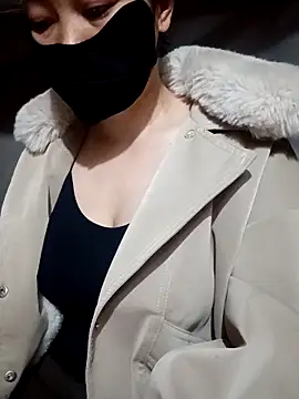 Snapshot of thuy-kieu chatting on November 19, 2025, 3:17 am thuy-kieu online show from November 19, 2025, 3:17 am