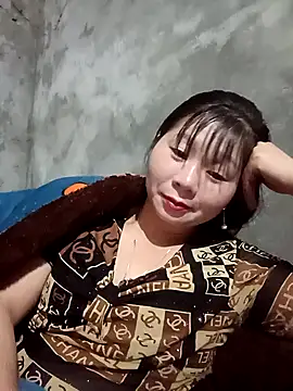 vangkt-cute online show from February 11, 2026, 4:34 pm