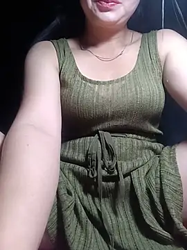 vangkt-cute online show from June 1, 2026, 5:36 pm