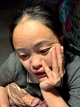 phuong cute online show from November 25, 2025, 12:21 am