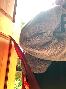 phuong cute online show from December 2, 2025, 4:51 am