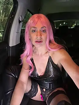 Snapshot of HOTLadyluna chatting on February 20, 2026, 9:59 pm HOTLadyluna online show from February 20, 2026, 9:59 pm