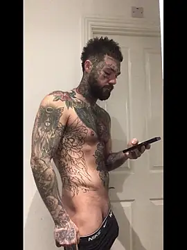 magicmichaell online show from December 1, 2025, 8:41 am