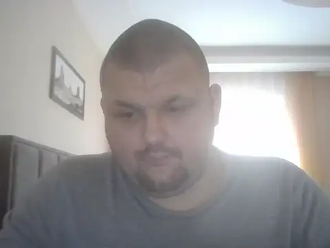 Snapshot of cyrex_monster chatting on November 12, 2025, 11:43 am cyrex monster online show from November 12, 2025, 11:43 am