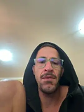 Snapshot of Lucasjandre chatting on July 28, 2026, 11:17 am Lucasjandre online show from July 28, 2026, 11:17 am