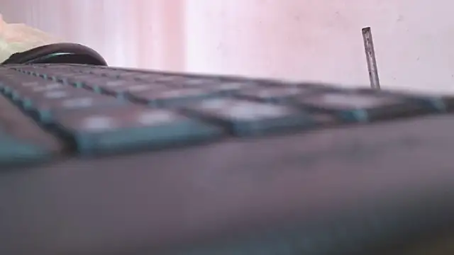 antonela-cris online show from January 9, 2026, 3:04 pm