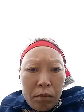 girl-hot2x online show from April 25, 2026, 1:52 am