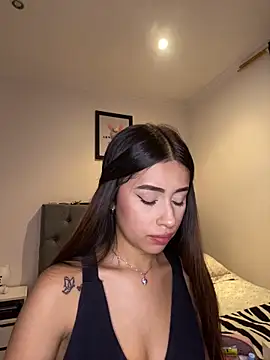 lauren clauz online show from February 11, 2026, 10:48 pm