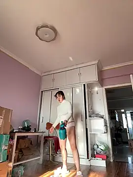 oo-shanshan online show from December 21, 2025, 2:08 am