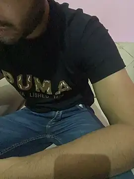 hotyyyyjonny online show from May 8, 2026, 1:55 am