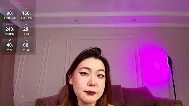 yummy yuna online show from April 15, 2026, 7:21 pm