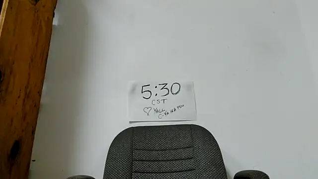 Snapshot of VendedLunching chatting on February 7, 2026, 10:57 pm VendedLunching online show from February 7, 2026, 10:57 pm