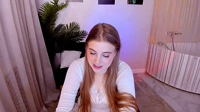 Snapshot of GoldenMirage chatting on December 2, 2025, 11:15 am GoldenMirage online show from December 2, 2025, 11:15 am