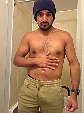 Snapshot of piggylatino chatting on November 25, 2025, 8:20 pm piggylatino online show from November 25, 2025, 8:20 pm