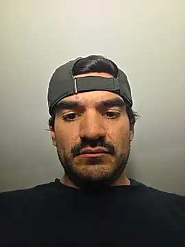 Snapshot of piggylatino chatting on December 20, 2025, 5:14 am piggylatino online show from December 20, 2025, 5:14 am