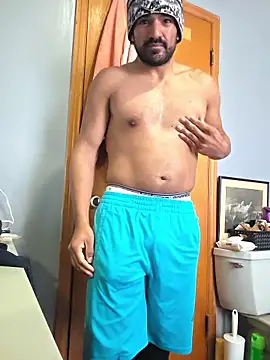 piggylatino online show from January 17, 2026, 6:11 pm